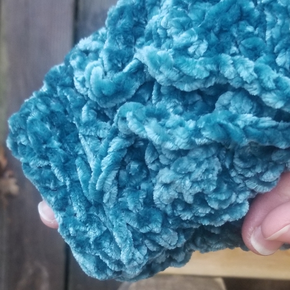 Fingerless Gloves Crochet Handmade Handwarmers - Picture 6 of 6